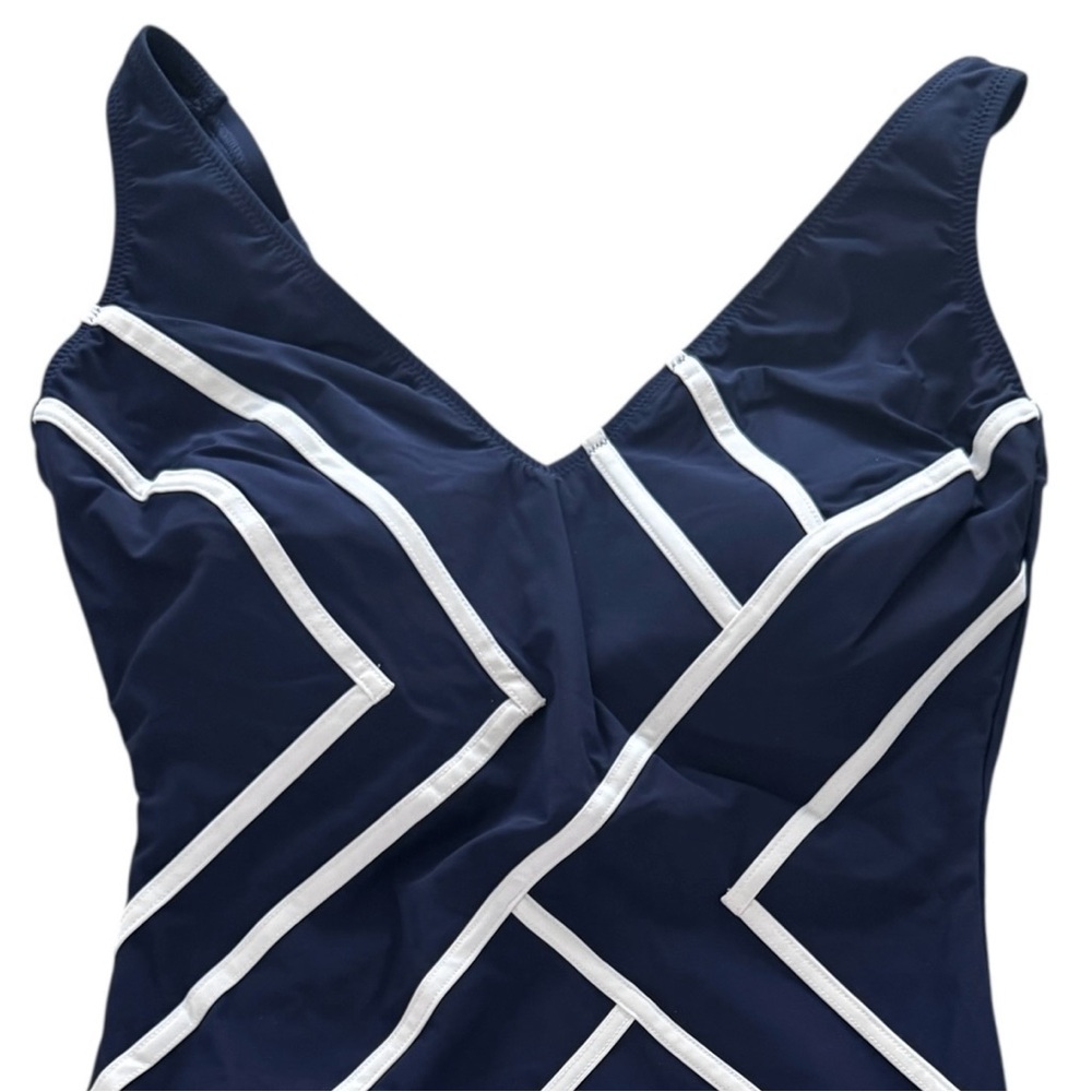 Gottex Embrace Surplice V-Neck Tummy Control One Piece Swimsuit - Picture 5 of 13
